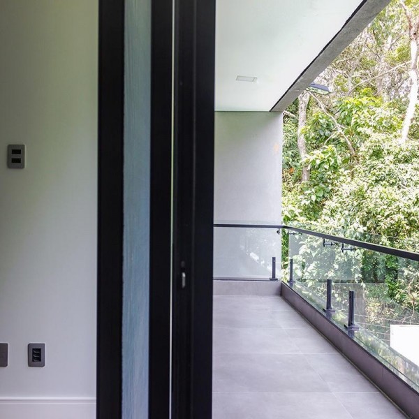 Integração do Dormitório com a Sacada.