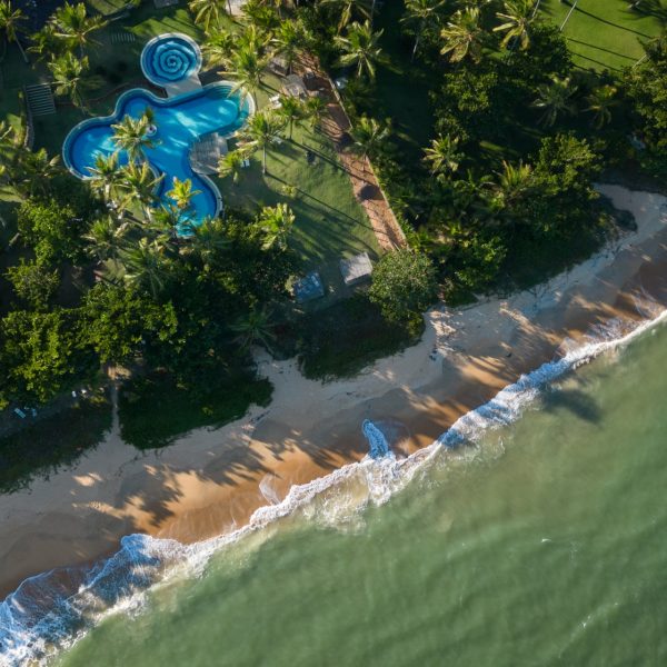 Condomínio Outeiro das Brisas.
