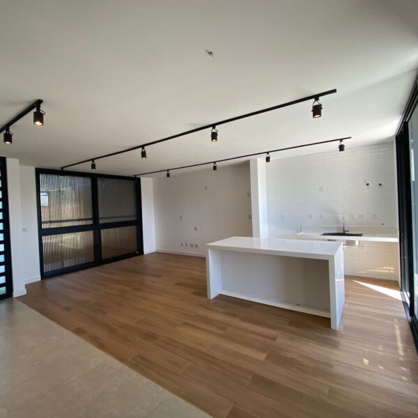 Sala de Estar / Jantar / Cozinha Integradas.