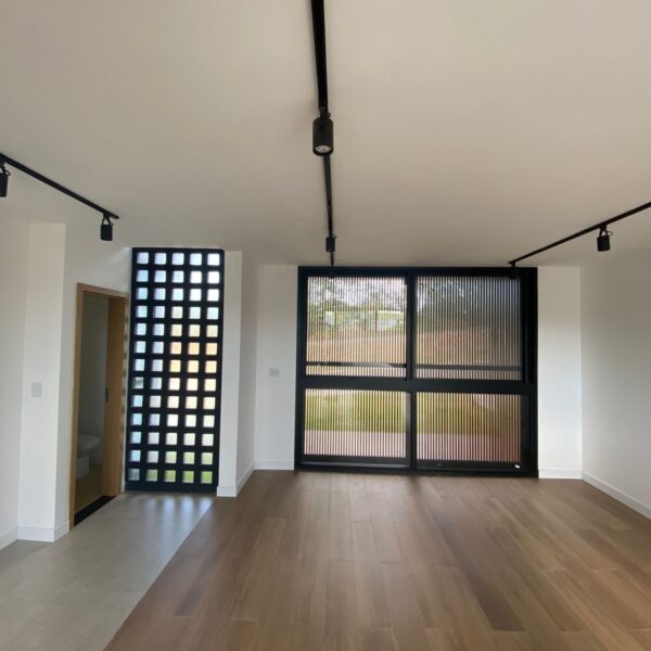 Sala de Estar / Jantar / Cozinha Integradas.