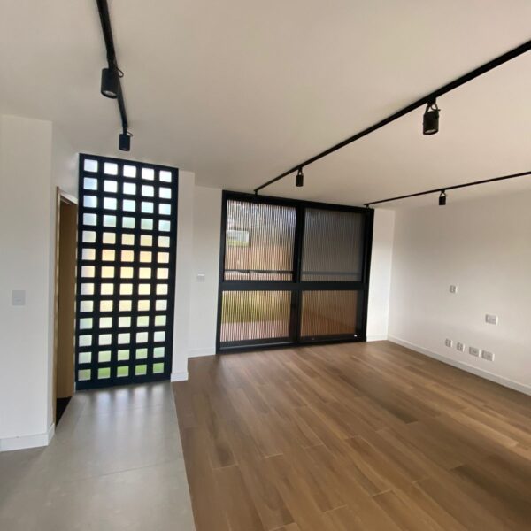 Sala de Estar / Jantar / Cozinha Integradas.