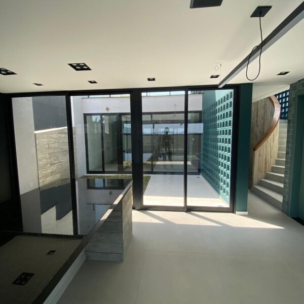 Cozinha / Sala de Jantar voltados para o Pátio Central.