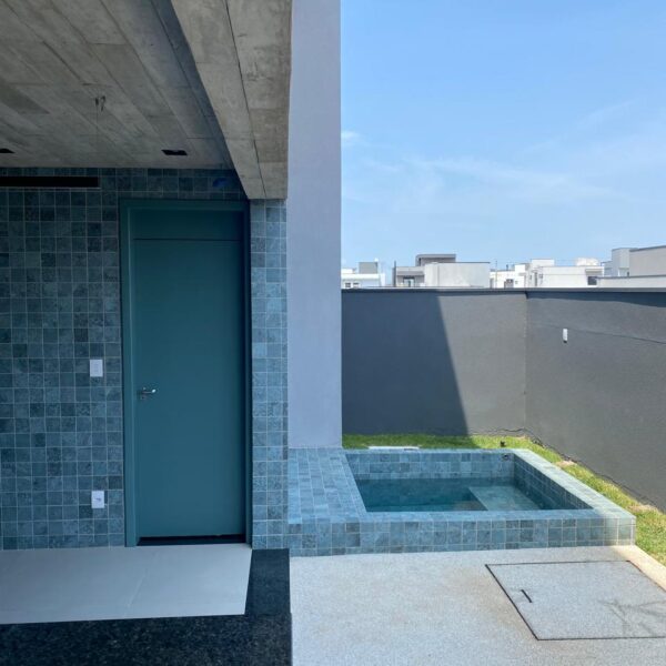 Espaço Gourmet / Área de Lazer com hidromassagem.