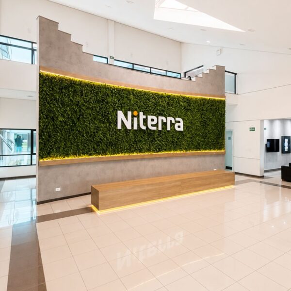 Painel / Banco da Recepção da Niterra.
