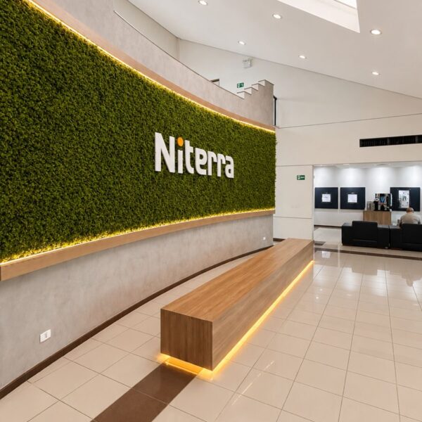 Painel / Banco da Recepção da Niterra.